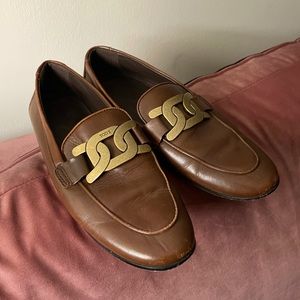 TOD’S Kate loafer brown leather bronze sz 6 - 36 chain branded italy